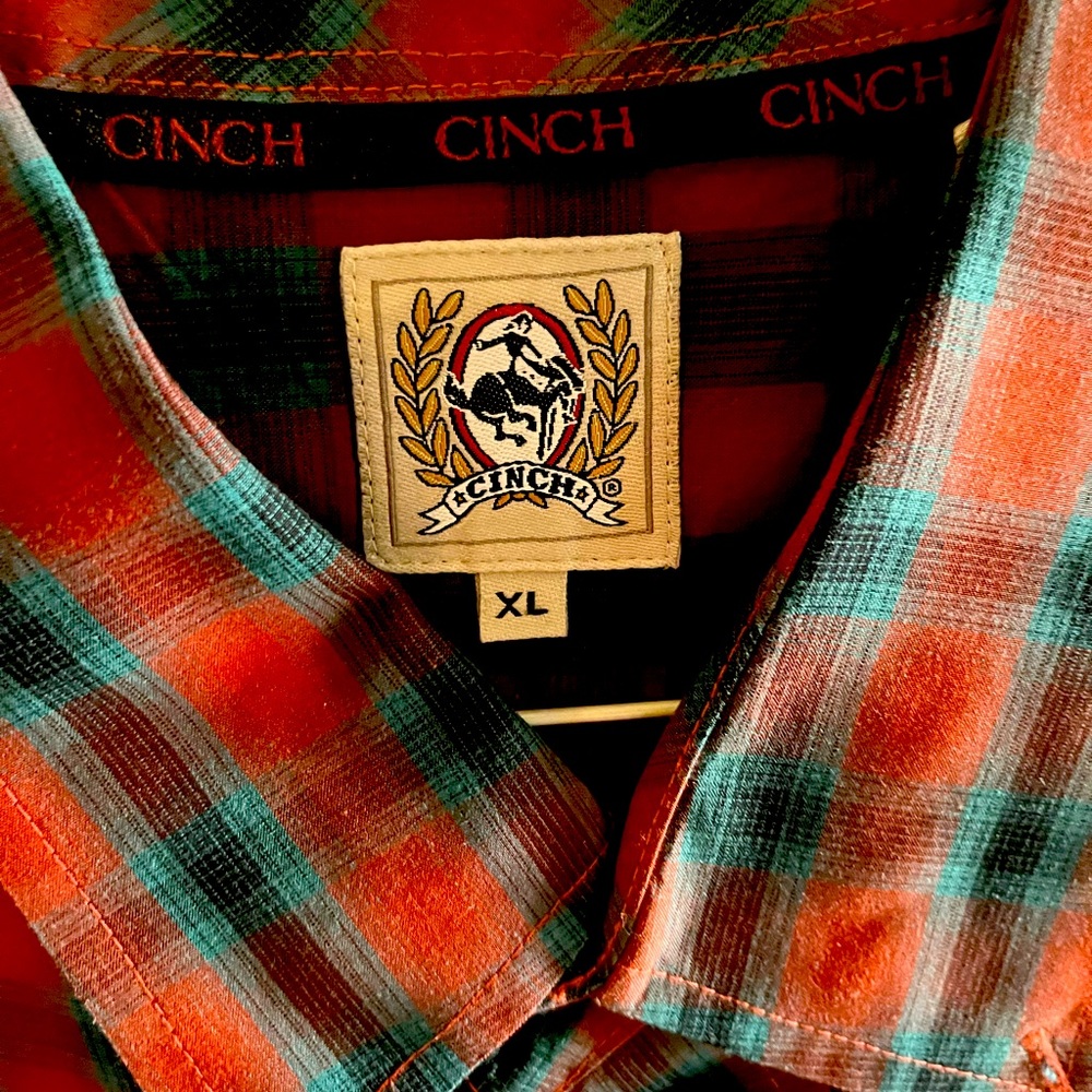 Used Cinch button down dress/ casual western shirt.